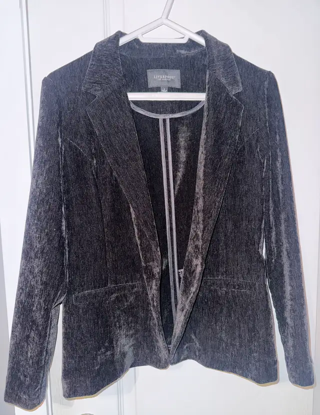 Liverpool Velvet Women’s Blazer