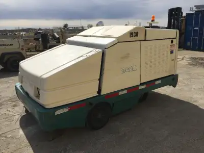 Tennant 8410 Floor Sweeper Scrubber Floor cleaning LPG machine, View more