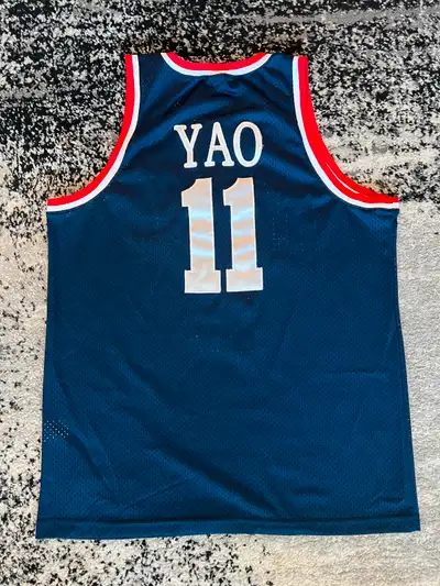 NIKE Houston Rockets - Stitched - Yao Ming - Size Large - Good condition $50 NIKE Syracuse Jersey -...