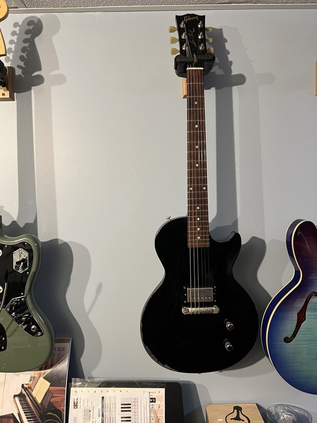 Gibson Les Paul CM with lollar imperial pickup Guitars Ottawa Kijiji