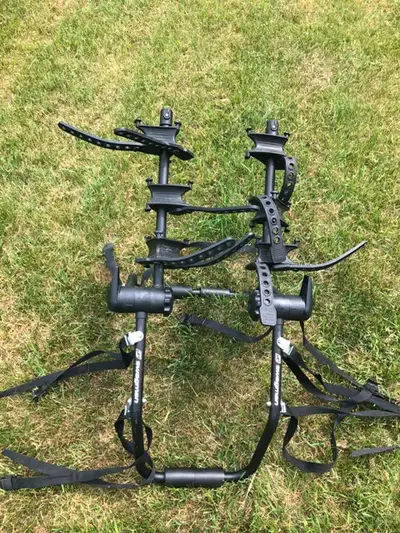 Swagman  3 bike rack  Trunk Hatch mount, View more