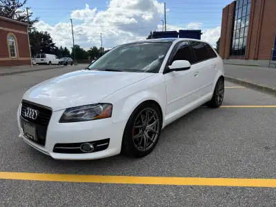 2013 Audi A3 Progressive Sportback – 2.0L Turbo– 219,016 km – with Apple CarPlay $7,900 of BO Sellin...