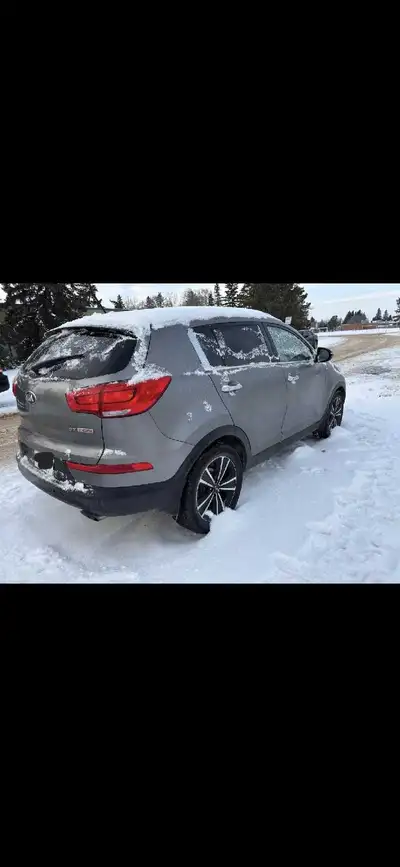 2016 Kia Sportage SX Turbo to go to a new home. The vehicle is in good condition, has always had reg...