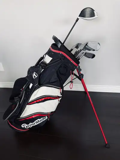 Mens Right Handed Graphite Taylormade R11 Golf Clubs, View more