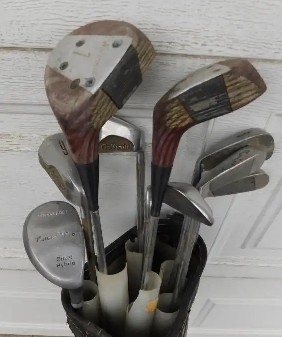 GOLF - CHEAP VINTAGE GOLDSMITH IRONS / SLAZENGER / SUNDAY BAGS in Golf in Mississauga / Peel Region - Image 11