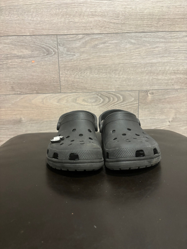 Black crocs size 9 men’s  dans Chaussures pour hommes  à Ville de Montréal - Image 4