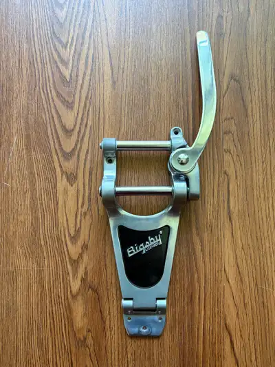 Bigsby B70 Vibrato Tailpiece Unit (B7), View more