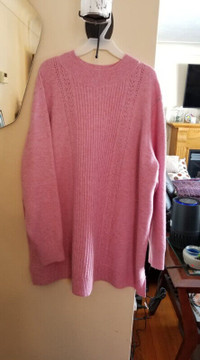 Ladies Knit Sweater