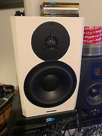 Studio Monitors Dynaudio LYD 8 pair for sale