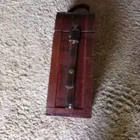 Wine chest box