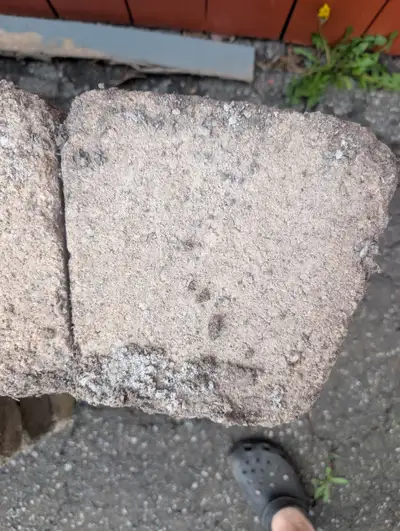 Retaining wall bricks, View more
