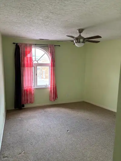 Spacious and bright 4-bedroom apartment available at 413 Montreal Road, located near College Saint-L...