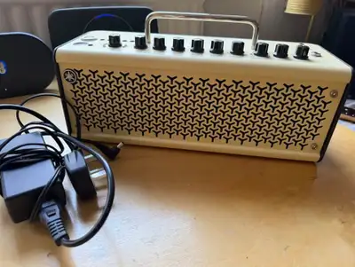 Yamaha THR30ii Desktop guitar amp, View more