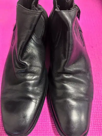 buy 1 pair leather shoes then get another pair free, View more