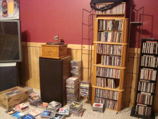 Selling My whole Music Collection - Over 1300 CD's=15,000 songs+ in CDs, DVDs & Blu-ray in Kitchener / Waterloo - Image 3