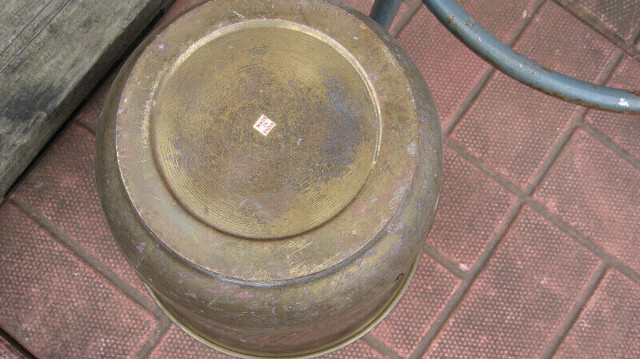 copper plant pot dans Décoration intérieure et accessoires  à Région de Mississauga/Peel - Image 4