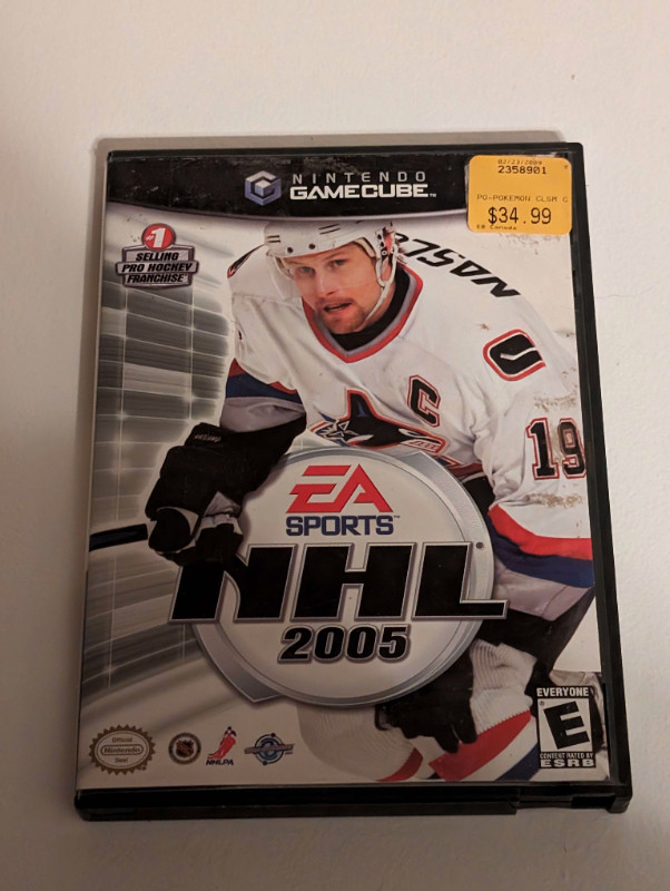 EA Sports NHL 2005 (Nintendo Gamecube) (Used) in Older Generation in Kitchener / Waterloo
