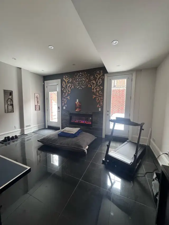 treadmill in Exercise Equipment in Markham / York Region - Image 5