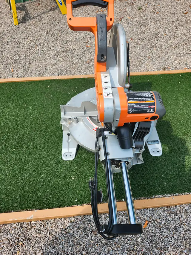 Ridgid 12" sliding dual bevel mitre saw63008306368257123