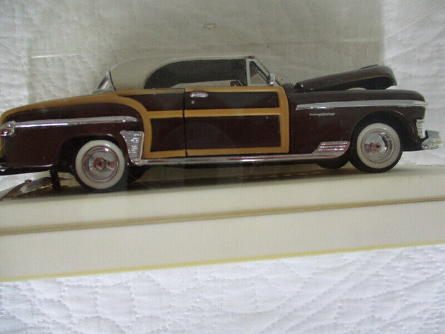 Franklin Mint 1950 CHRYSLER Town and Country Woody Lee -T 1:43 in Arts & Collectibles in City of Toronto - Image 2