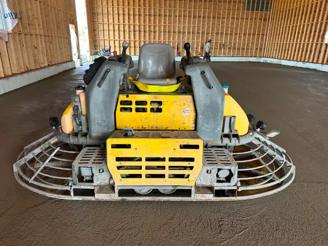 Wacker Neuson 10ft Rider Trowel
