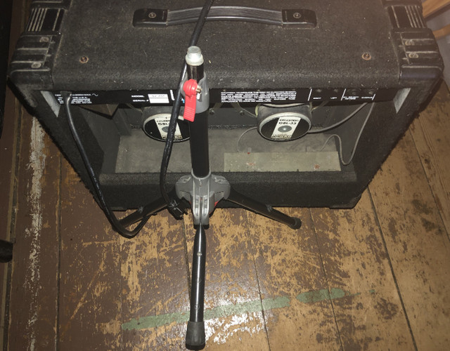 Crate GX-40C Guitar Amp in Amps & Pedals in Bridgewater - Image 2