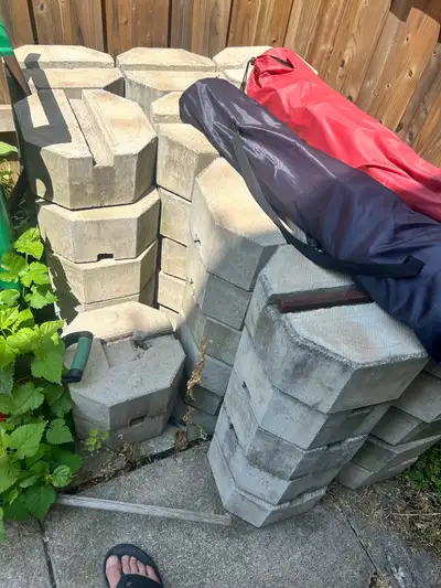 There is 53 of them never used on a deck been storied since last summer extra from a job and figured...