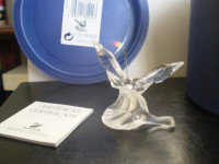 Swarovski Crystal Figurine -" Butterfly on Leaf " - #7615NR003 -