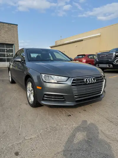 2017 Audi A4 Komfort – AWD | 135,000 km | Fully Loaded | Excellent Condition VIN: WAUANAF46HN011666...