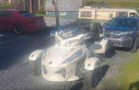 MOTO 3 ROUES SPYDER, 2012 Can-Am spyder rt limite se5