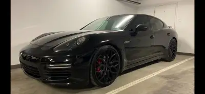 Porsche Panamera GTS CPO