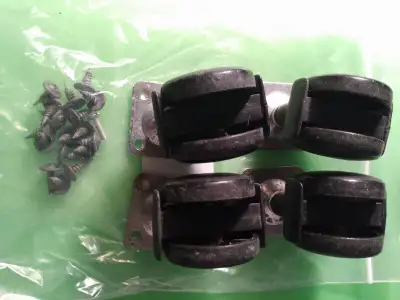 Lot de 4 roulettes pivotantes 1 1/2'' OD avec plaque de montage, View more