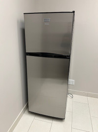 Frigidaire freezer refrigerator. 12 CU. FT (24 inch)