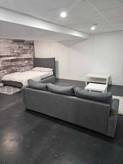 A cozy furnished basement with a private bathroom in Gatineau, complete with essential amenities! Th...