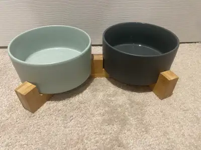 elevated dog/cat bowls, View more