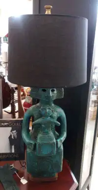 MCM c. 1960s Majestic Mayan Table Lamp