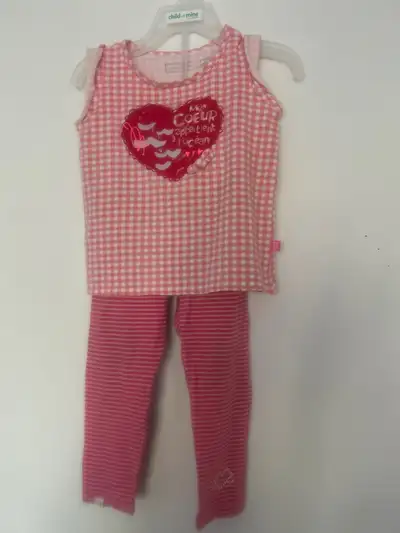 Vêtements pour fille 24 mois B), View more