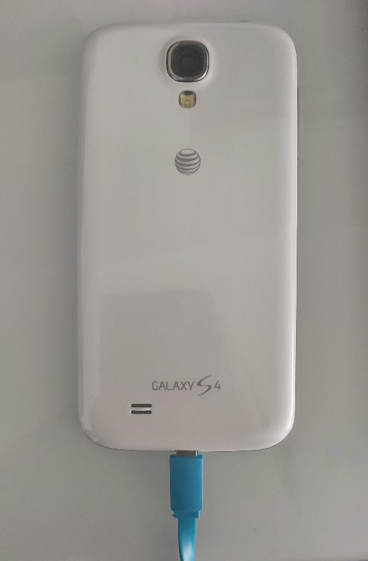 UNLOCKED Samsung Galaxy S5 - Shimmery White in Cell Phones in Mississauga / Peel Region - Image 2