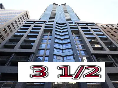 Charming 1BR Condo in the Heart of McGill Ville-Marie ️ Available now, Mai 1 move-in condition parki...