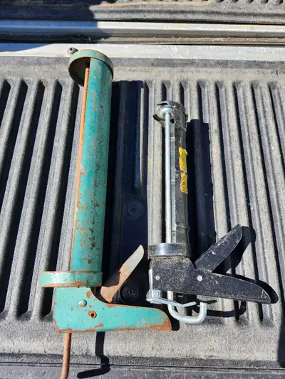 Caulking Guns, View more