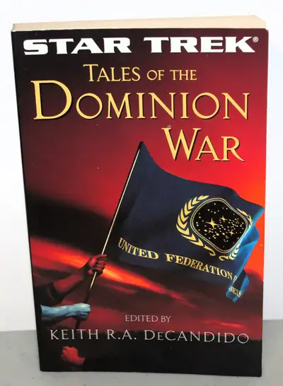 This paperback format (8 1/4" X 5 1/4") anthology is 370 pages long and consists of 12 short stories...