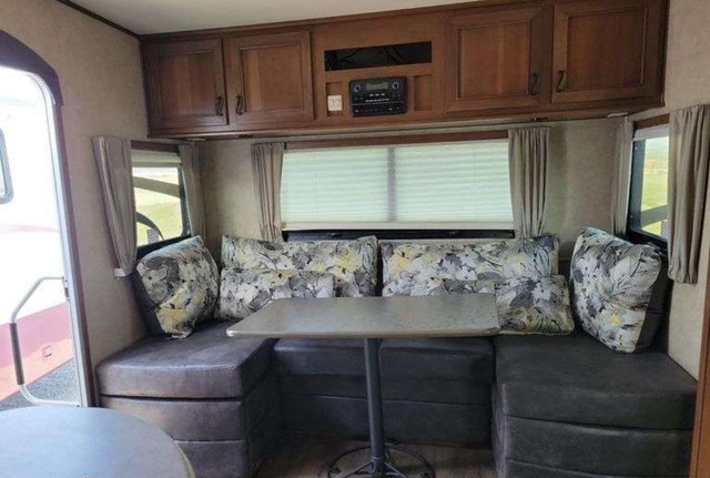 Open Range Roamer in Travel Trailers & Campers in Calgary - Image 4
