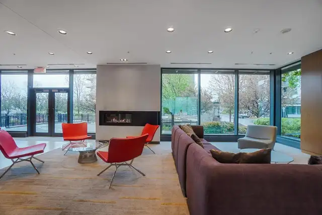 3 1/2 REM Île des Sœurs in Long Term Rentals in City of Montréal - Image 22