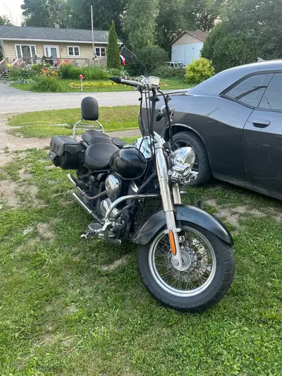 2006 Kawasaki Vulcan 900, it has high mileage but runs strong, shifts great! Brand new battery, it d...