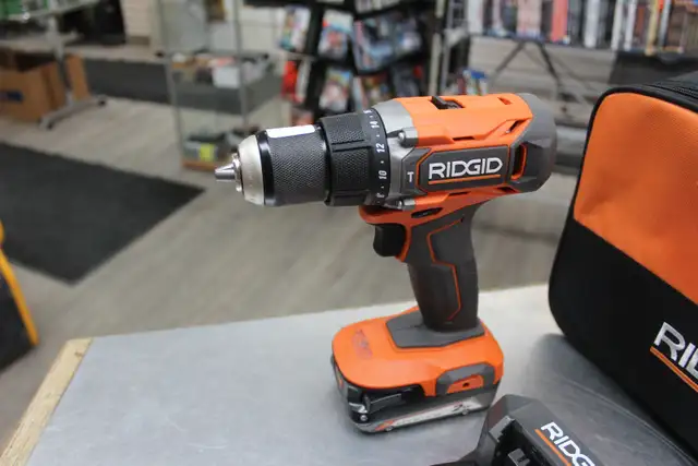 Ridgid Hammer Drill, Impact, 2 Batteries, Charger, Bag in Power Tools in Peterborough - Image 5