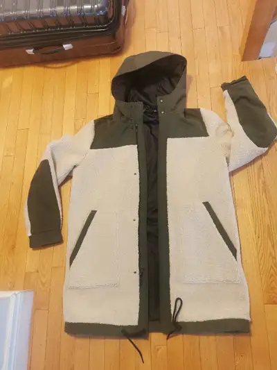 New LARGE WARM woman's  Jacket, $30, View more