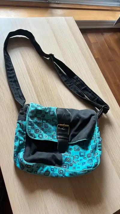 Sac à main turquoise