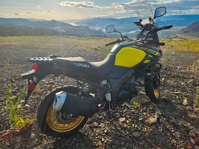 Adventure Motorcycle - Excellent Condition - Excellent Value! in Street, Cruisers & Choppers in Kamloops - Image 7