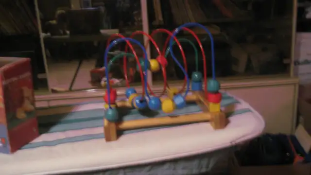 VINTAGE TOYS--EDUCATIONAL/STURDY/ HOURS OF FUN/COLLECTORS ITEMS in Toys & Games in City of Toronto - Image 3
