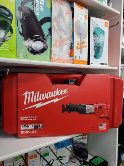 Brand: Milwaukee Blade material. High Speed Steel Surface. recommendation. Wood Power sourcehydrauli...